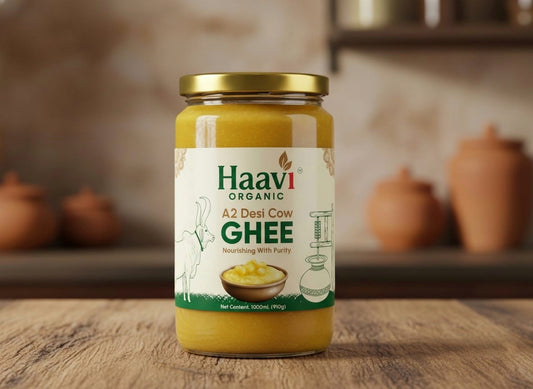 Haavi Organic A2 Desi Cow Ghee | Bilona Churned | From Grass-Fed Desi Cows | Made in VILLAGE (From Free Roaming Cows, Not Gaushala) (1 L)